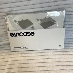 Incase Hardshell Case Clear 13" for mac's